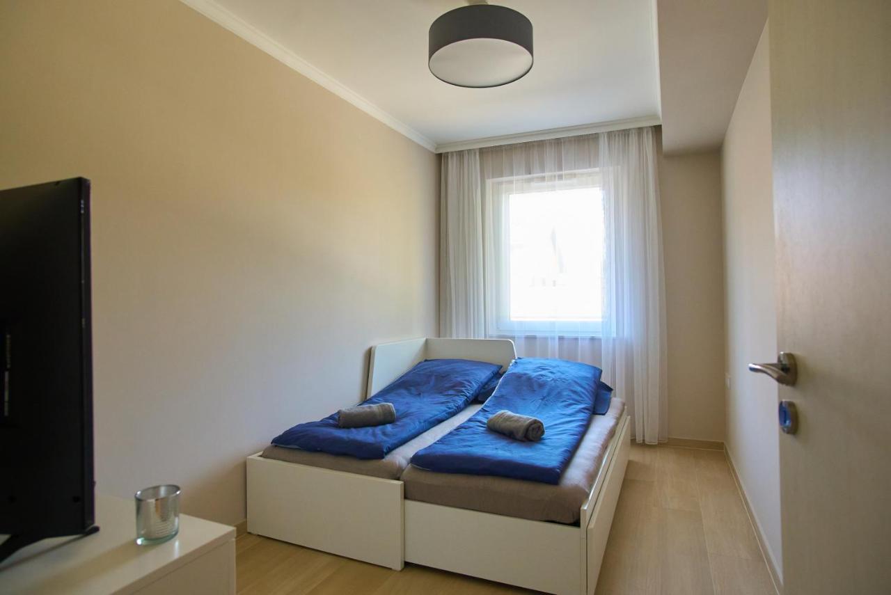 Sunlight Grey - Szeged Apartment Exterior photo